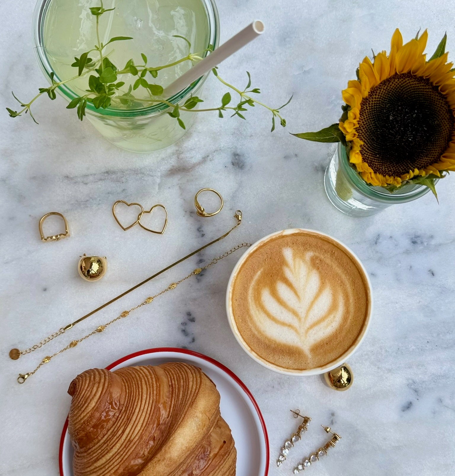 Amoria Open Heart øreringe 18K guldbelagt