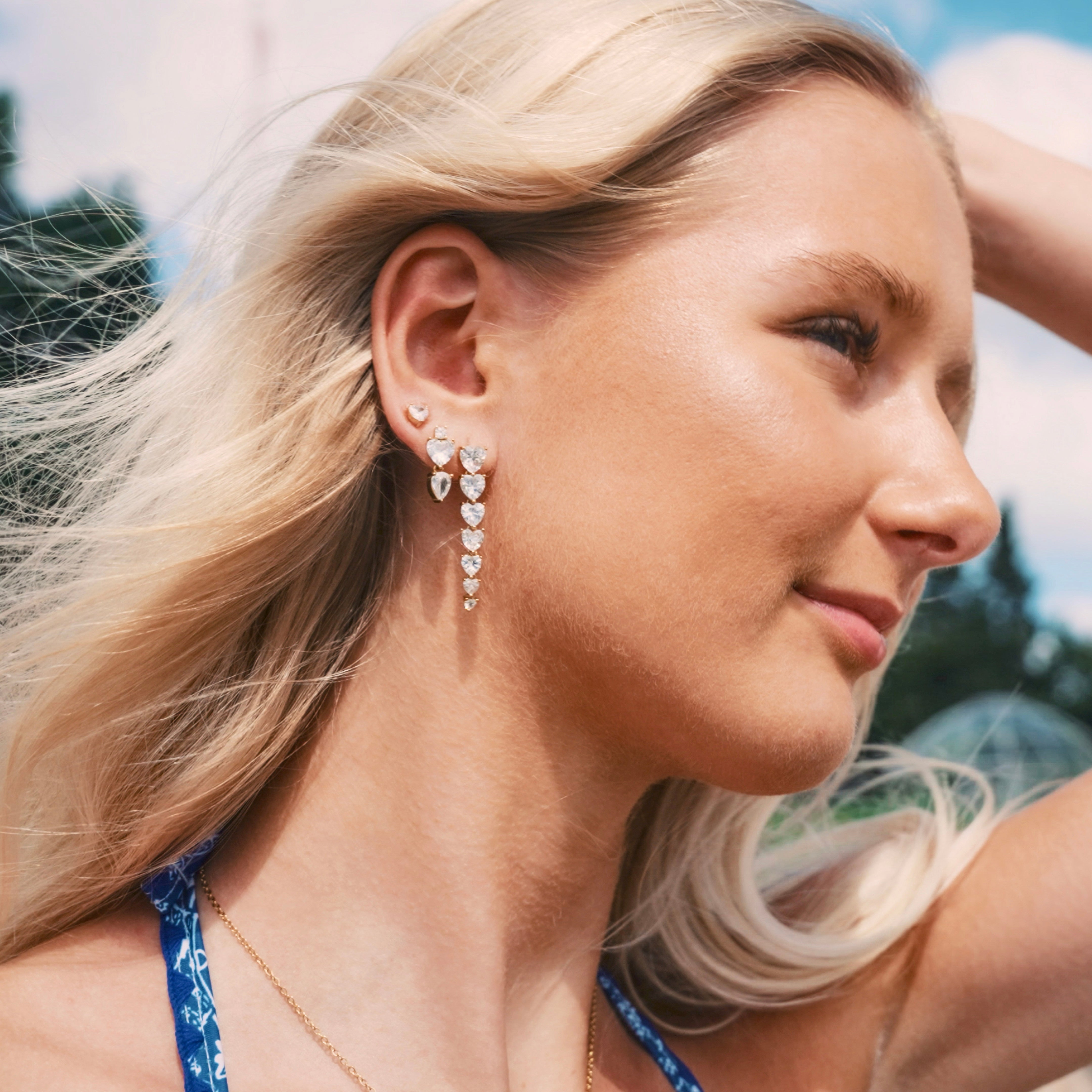 Amoria Crystal Heart øreringe 7mm 18K guldbelagt